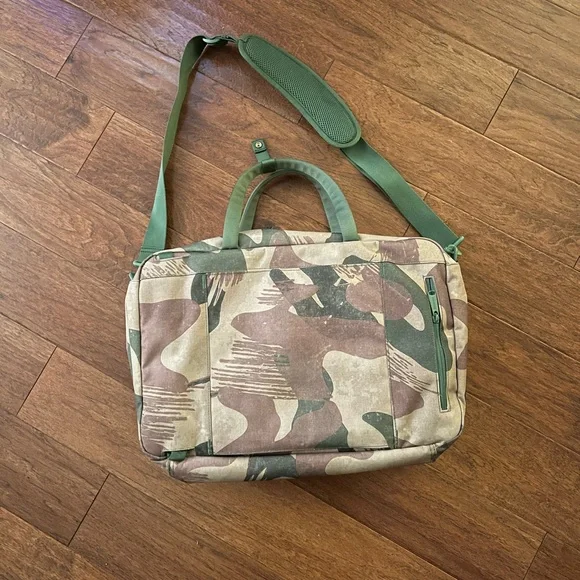 Herschel Bowen Bag Khaki Camo / green - Picture 3 of 3